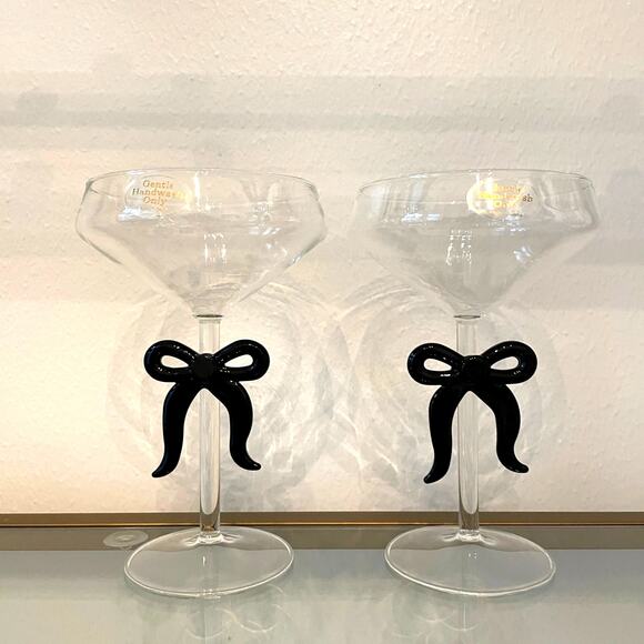 Black Bow Coupe Glass Set of 2 Holiday Glam Barware NEW - Picture 1 of 13